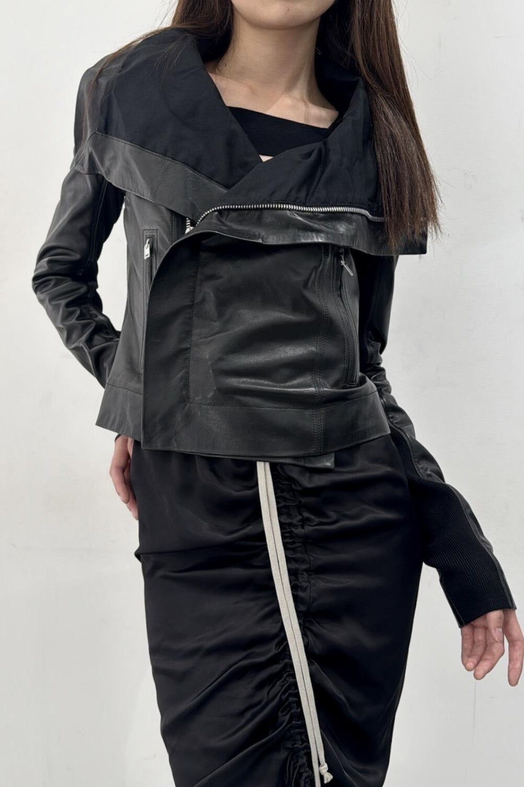 Deconstructed Lapel Waist-fit Short Leather Biker Jacket