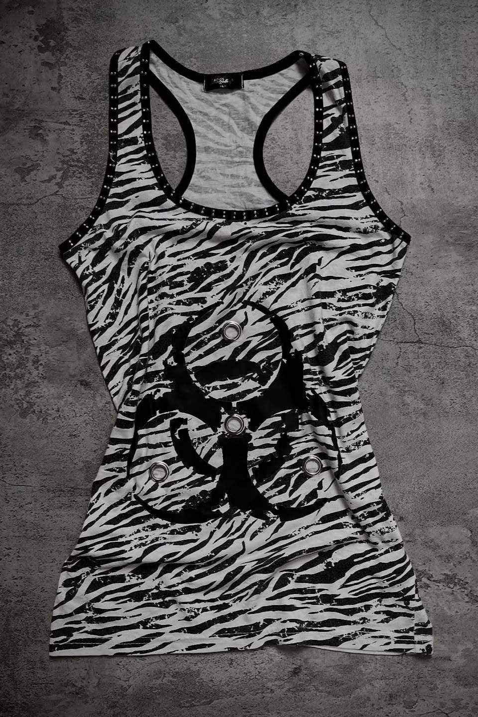 Cross Skull Graphic Vintage Y2K Dark Street Tank Top Main image