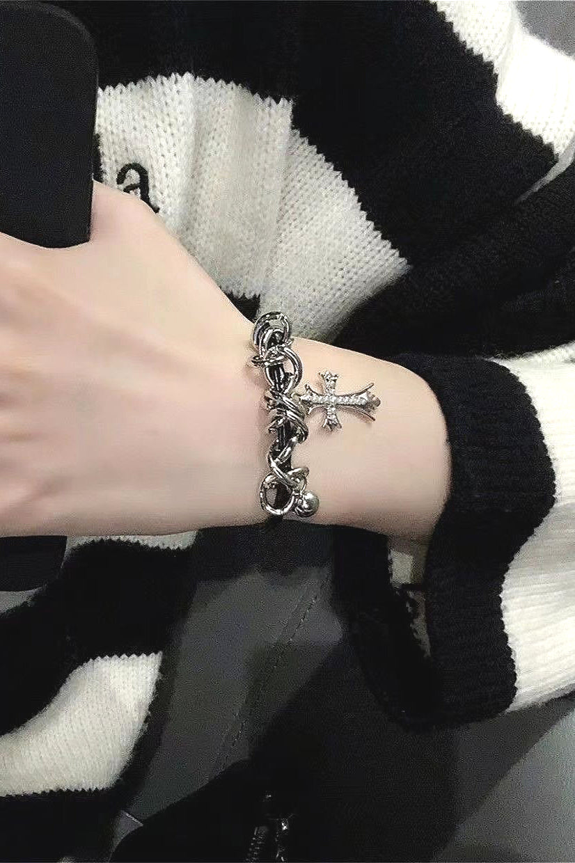 Gothic Dark Cross Twisted Chain Bracelet