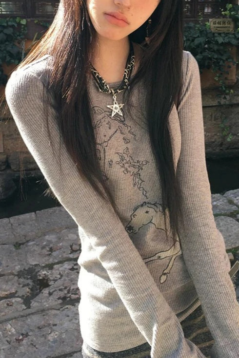 Vintage Y2k Flare Sleeve Graphic Print Knit Top Secondary image
