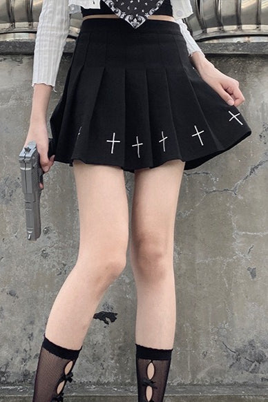 High-Waist Dark Skull Embroidered Pleated Mini Skirt Main image