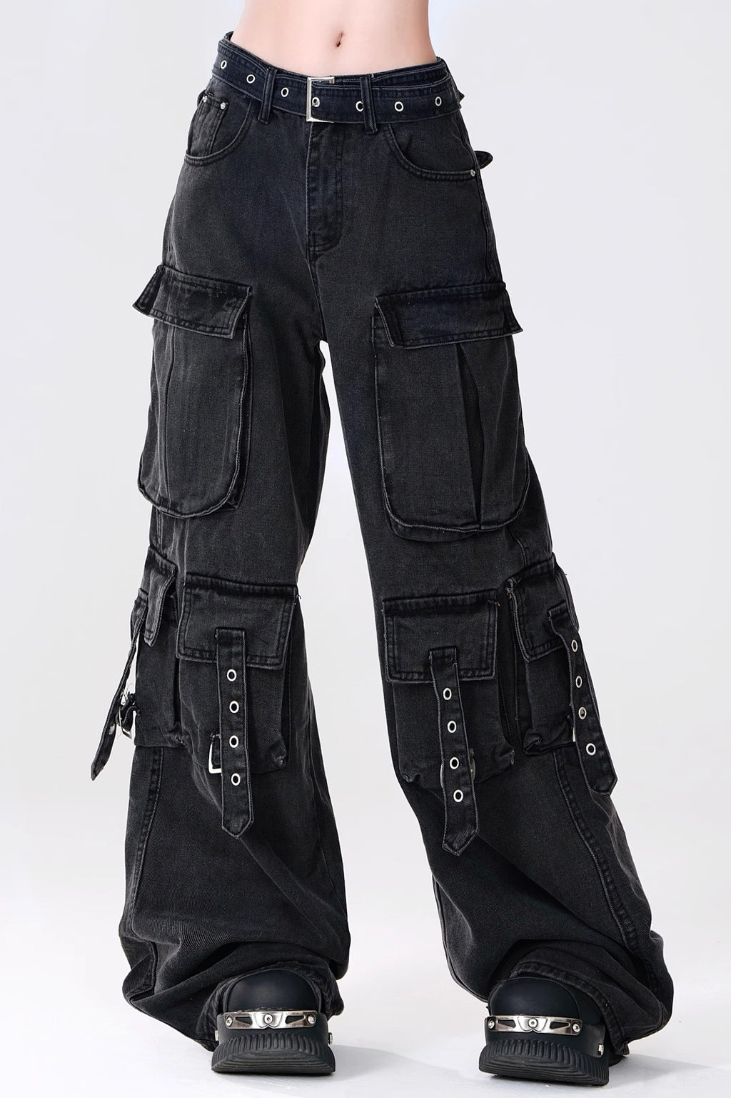 Multi Pocket Strap Wide Leg Cargo Jeans
