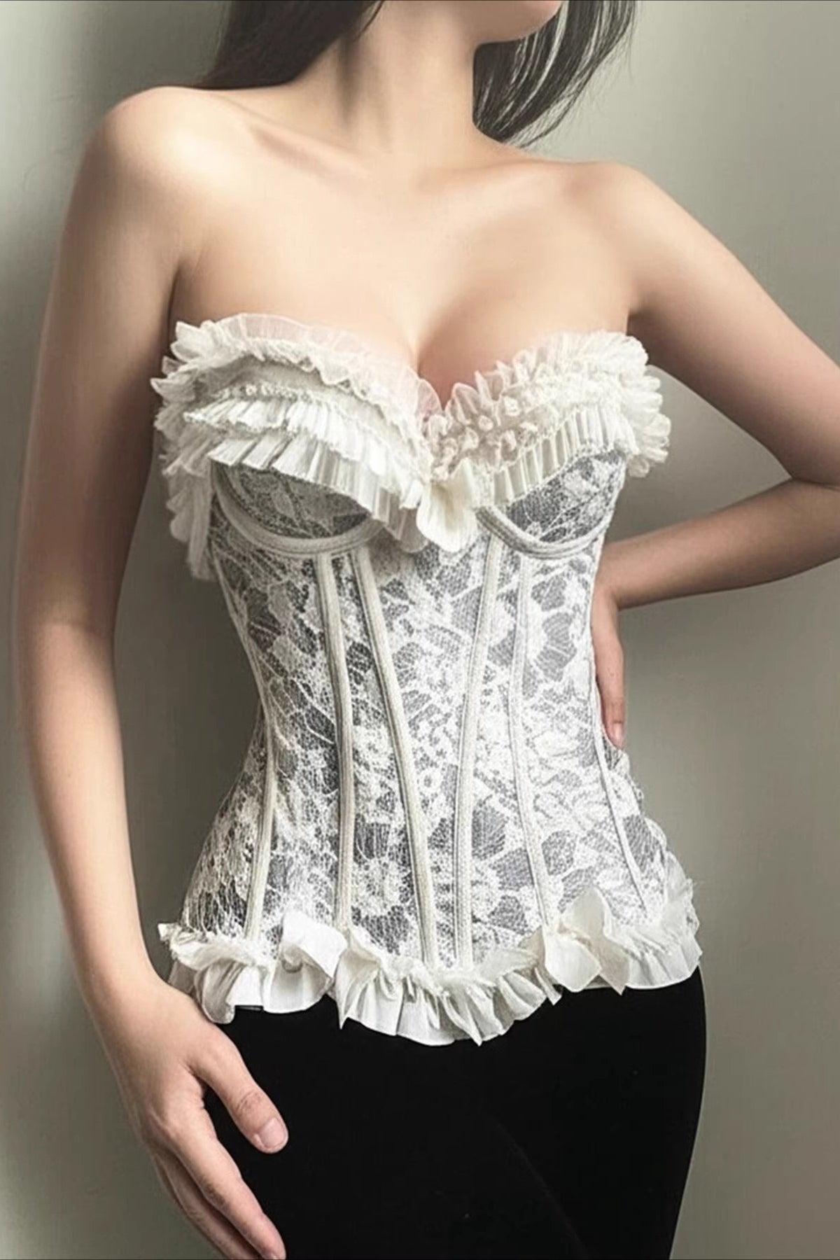 Sweet Ruffle Bow Detail Crop Corset Secondary image