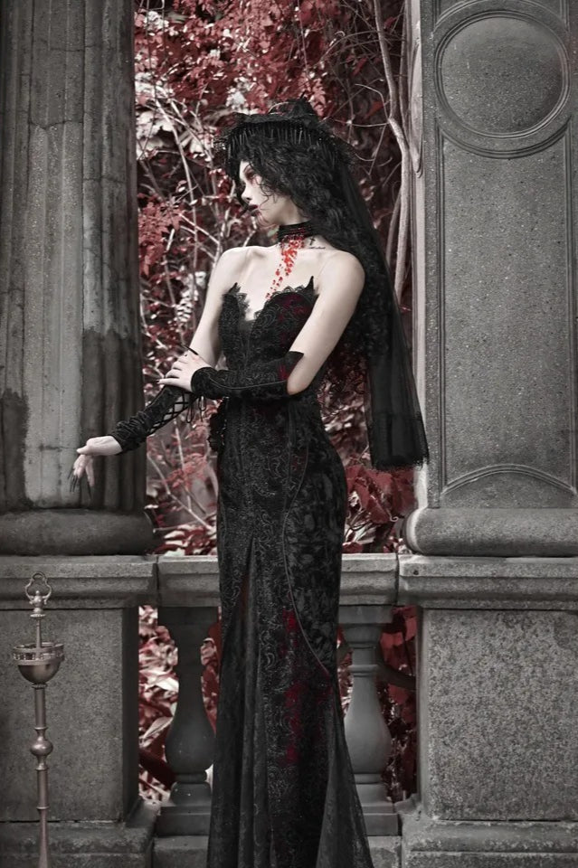 Halloween Gothic Vampire Dress Secondary image