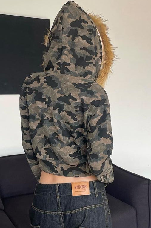 Camouflage Fluffy Trim Cropped Hoodies