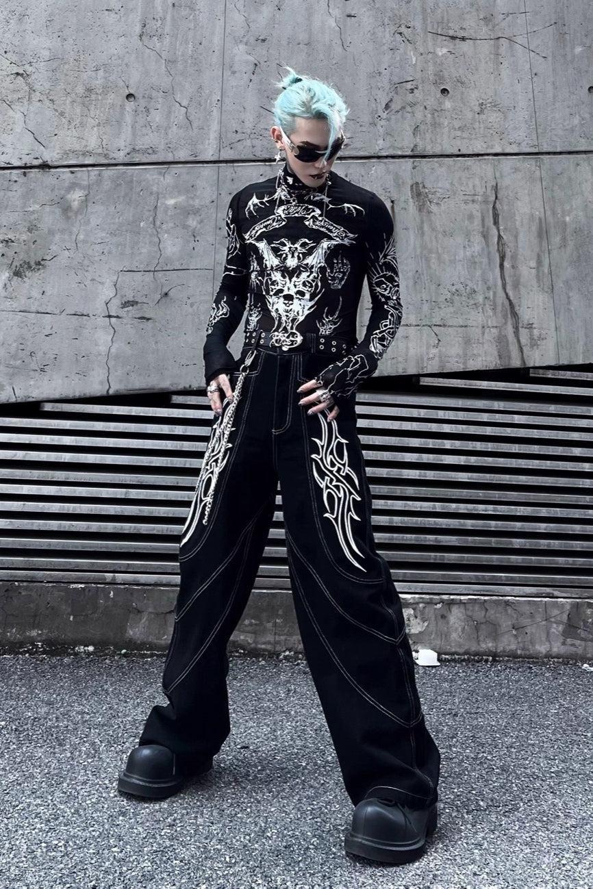 Embroidered Contrast-Stitch Wide-Leg Jeans