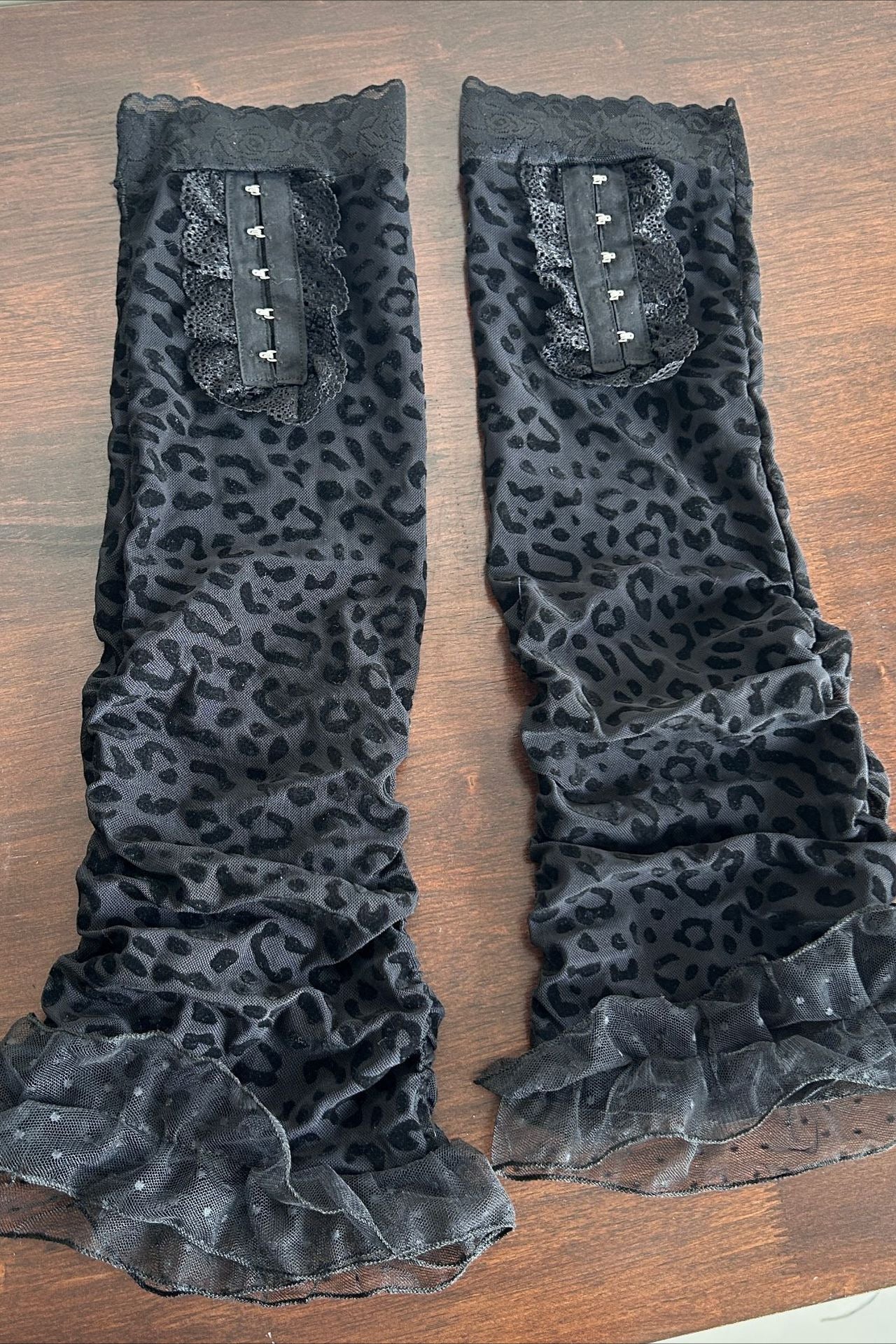 Y2K Leopard Mesh Slim Calf Leg Warmers