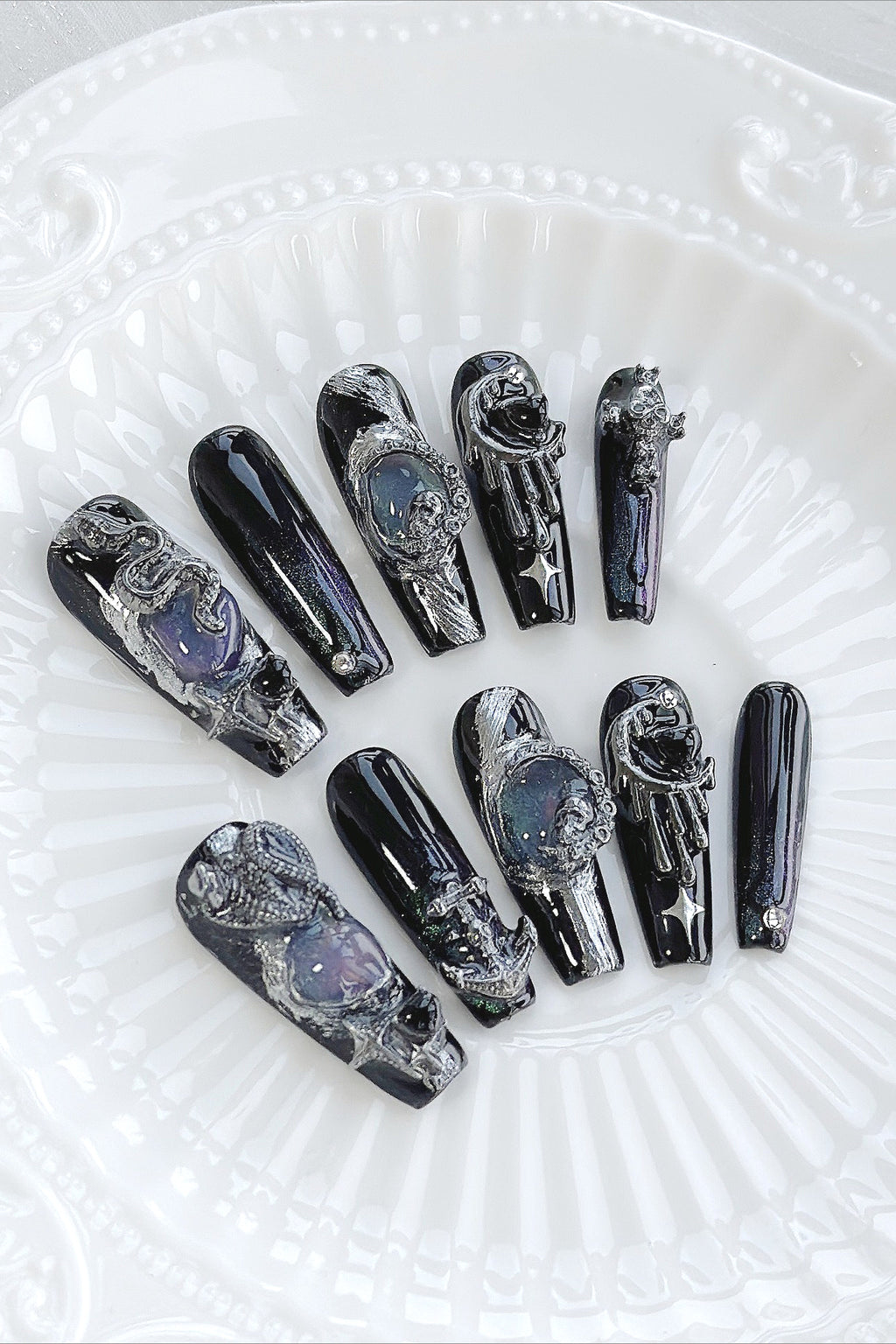 Gothic Black Snake Gem Press On Nails