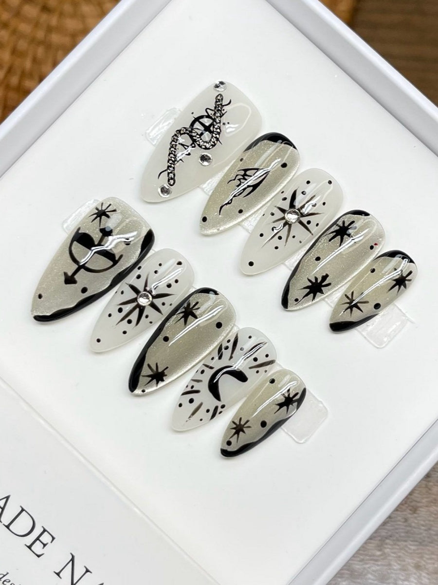 Star Pattern Hand Drawn Press On Nails
