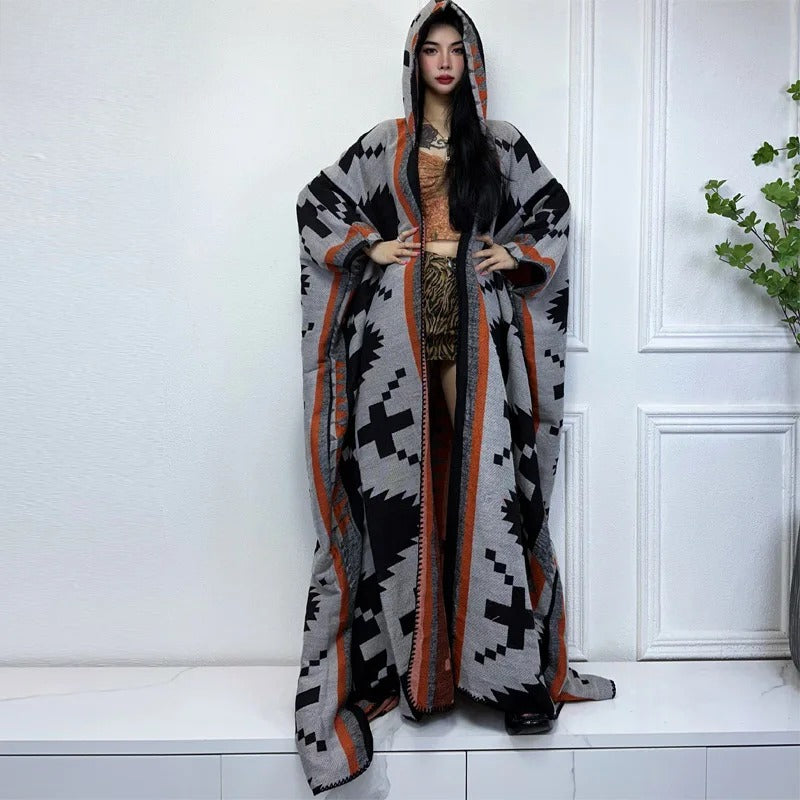 Hooded Thick Cloak Main image