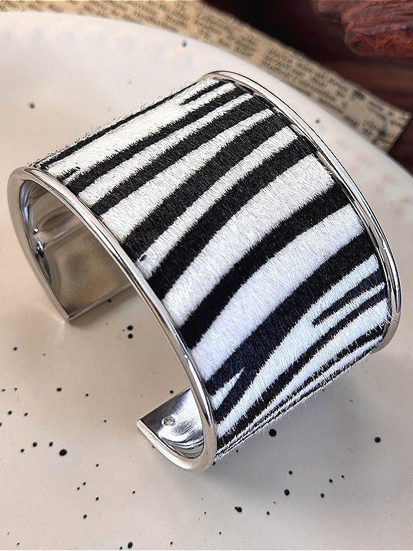 Vintage Faux Suede Animal Pattern Bracelet
