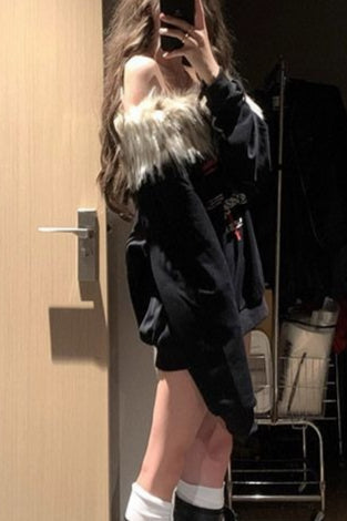 Sweet Spicy Off-shoulder Long Sleeve Knit Top