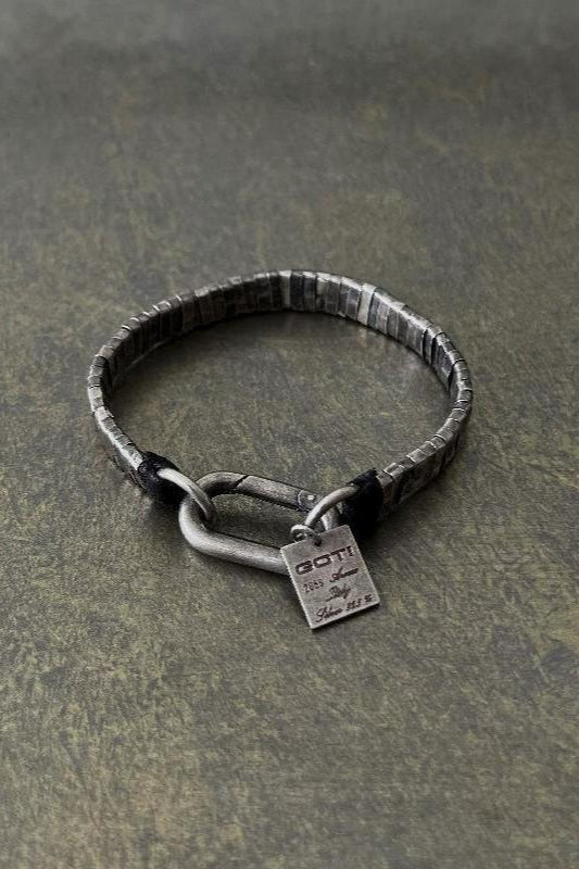 Dark Street Twisted Overlapping Bracelet Main image