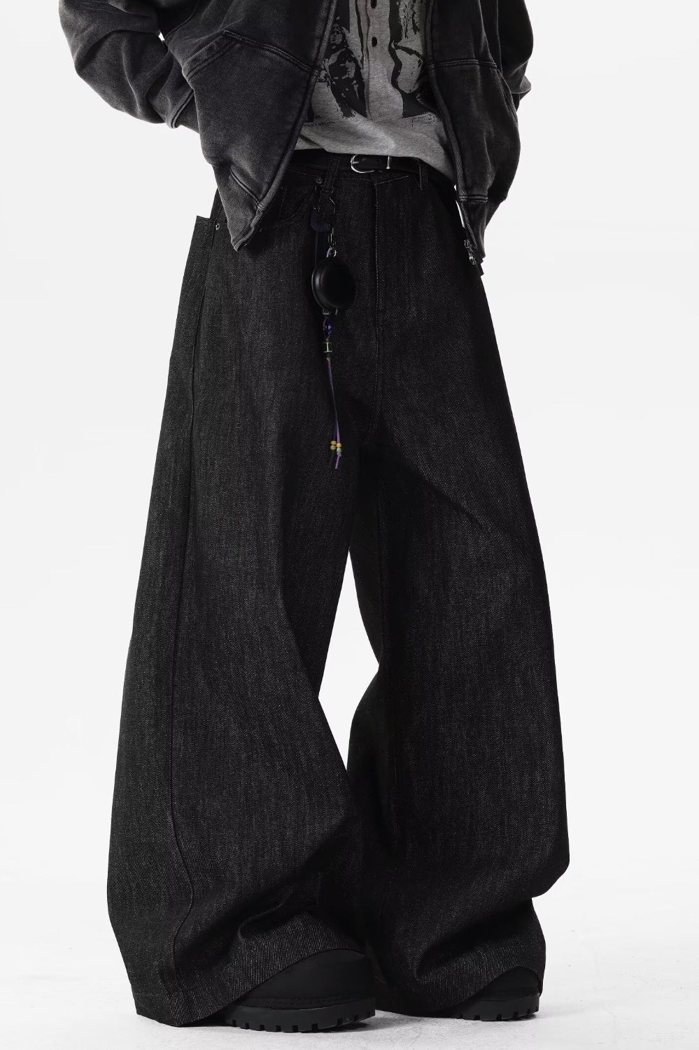 Red Dragon Motif Denim Pants