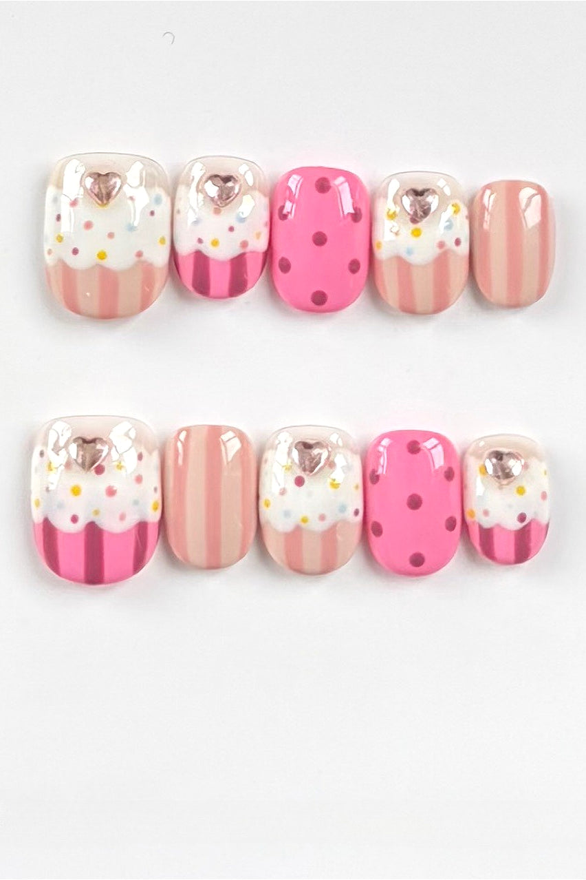 Y2K Dessert Polka Dot Line Press On Nails