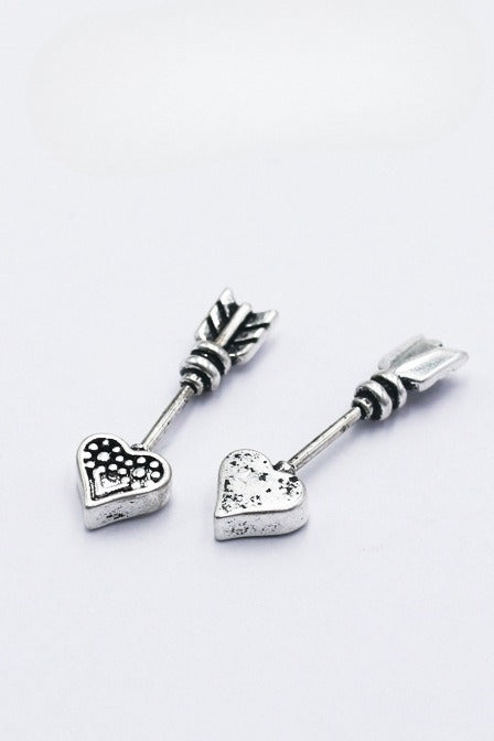 Cupid Arrow Hollow Heart Earrings Main image