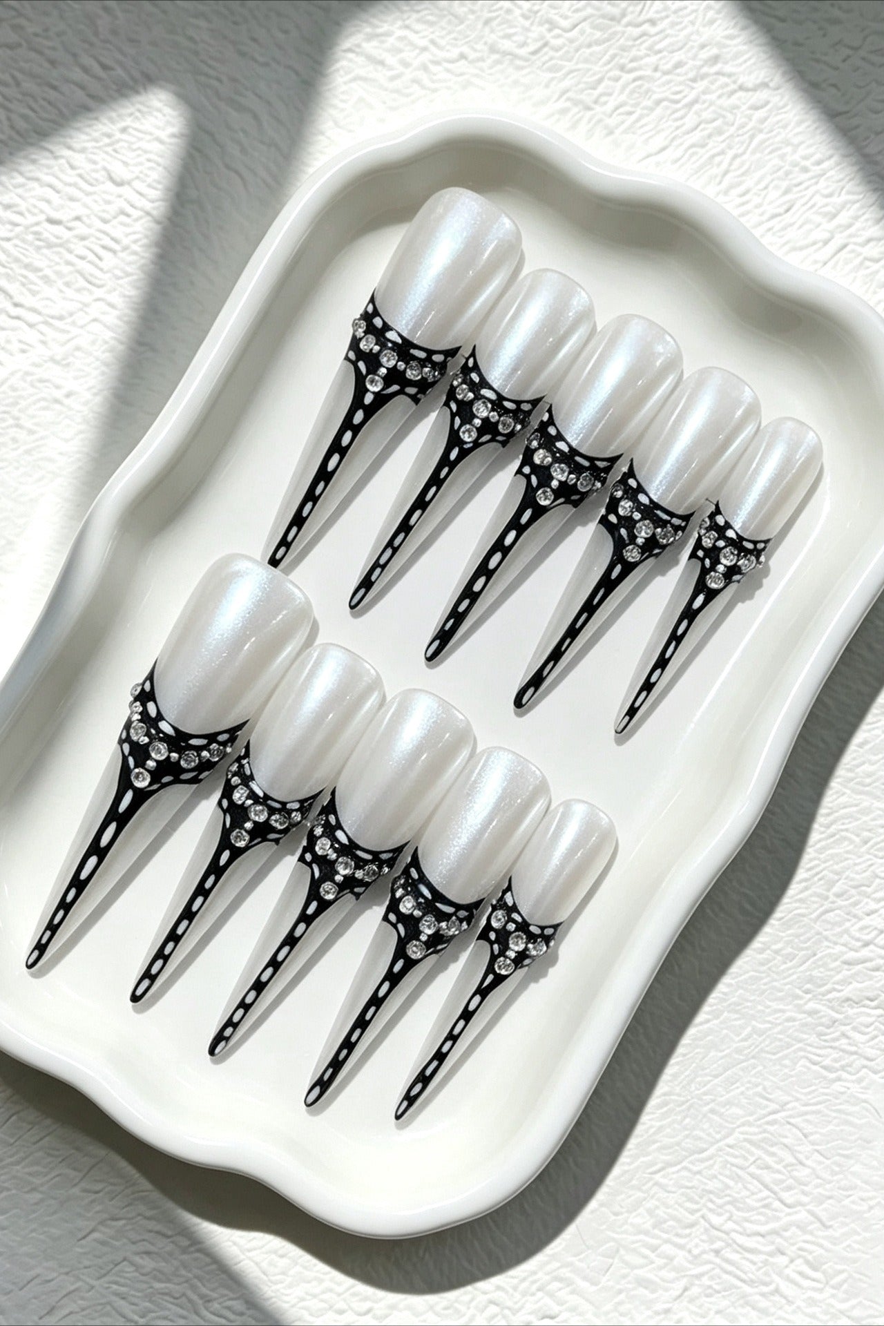Restraint Strap Long Stiletto Press On Nails