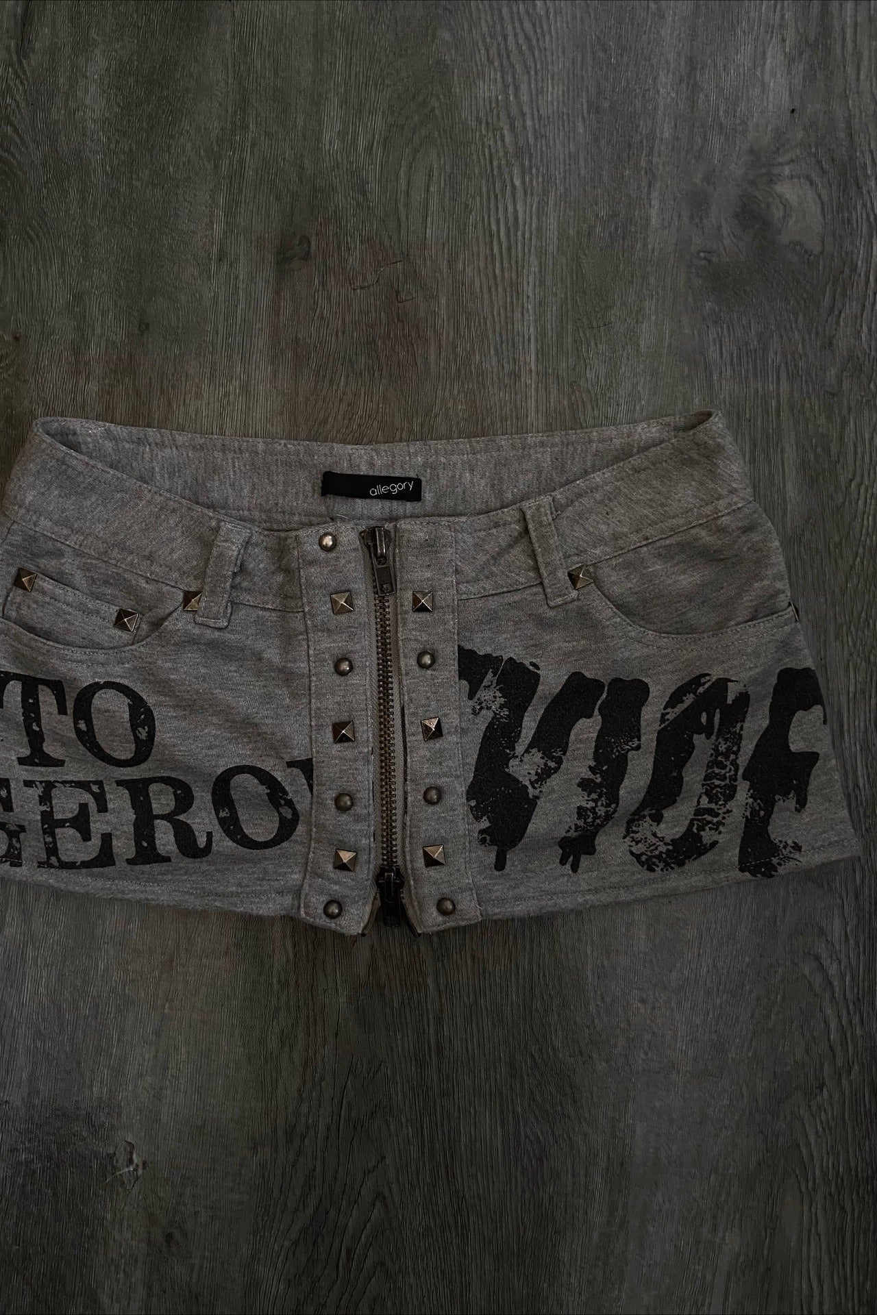 Y2K Graphic Fitted Skort