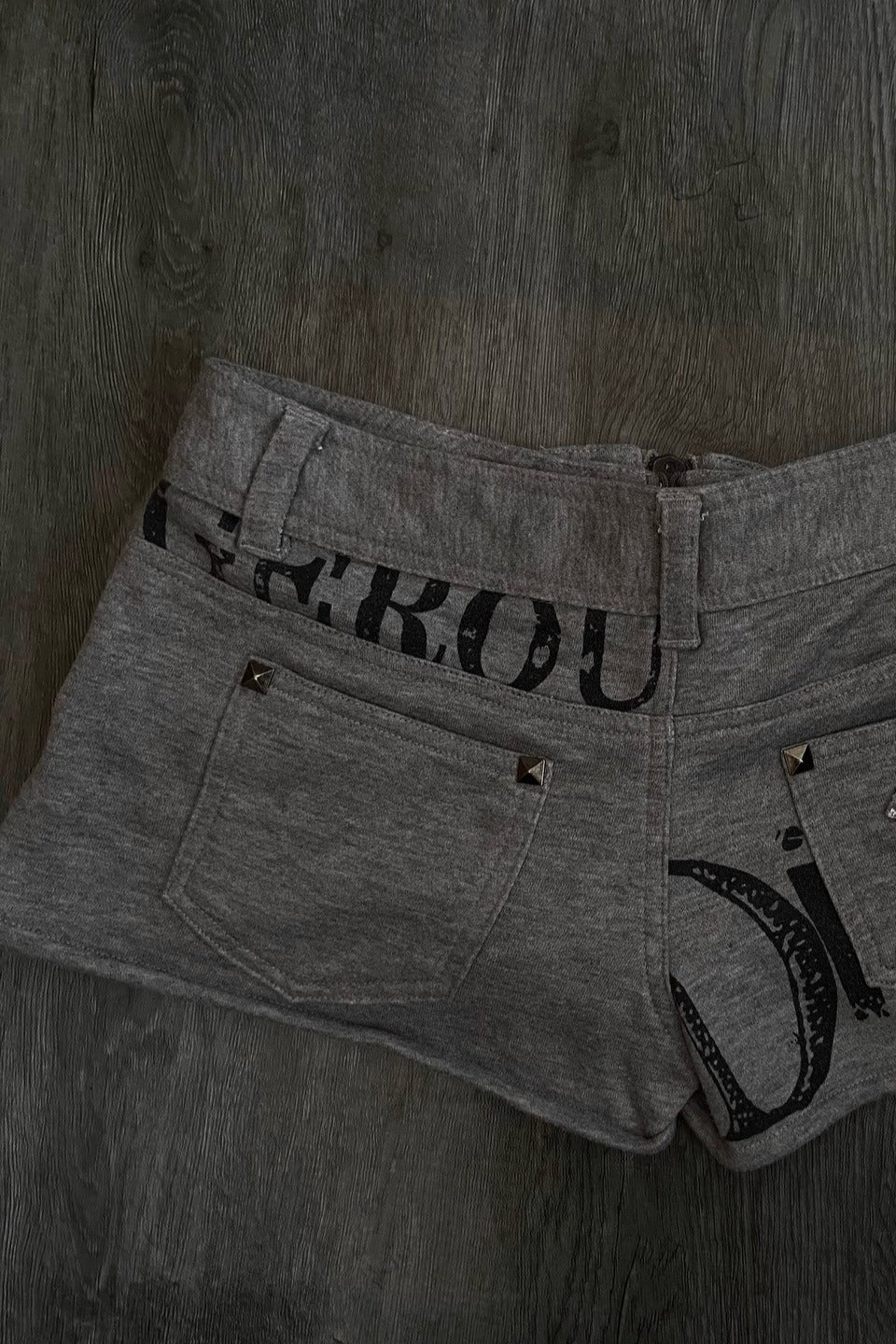 Y2K Graphic Fitted Skort