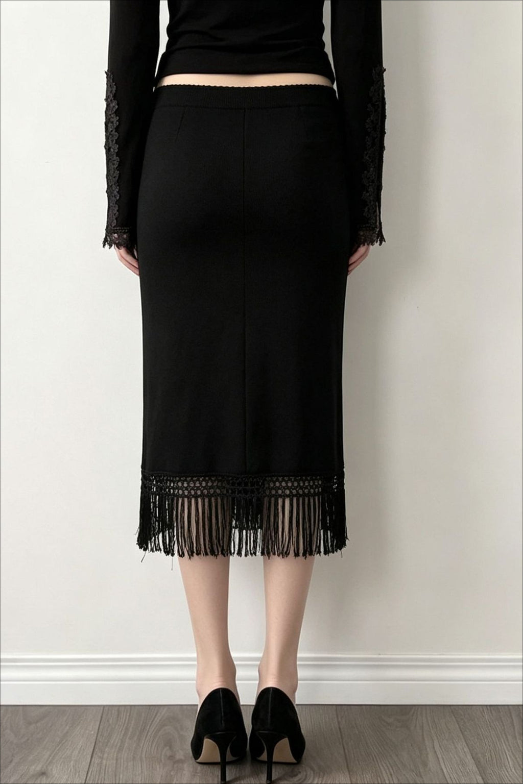 Floral Motif Fringe Hem Skirts