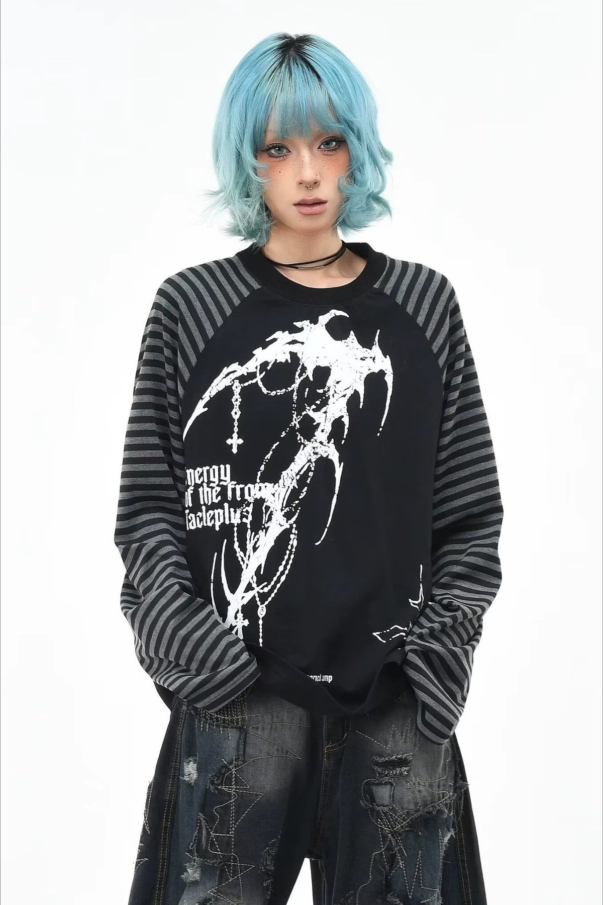 Graphic Striped Sleeve Long Sleeve Top