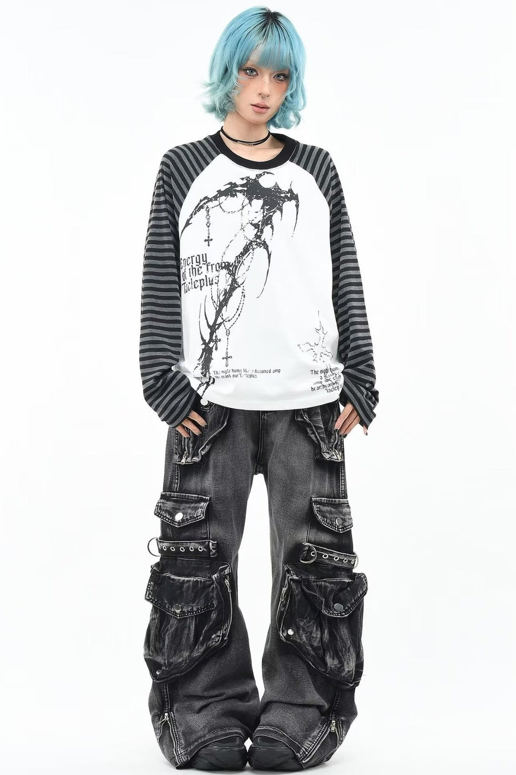 Graphic Striped Sleeve Long Sleeve Top