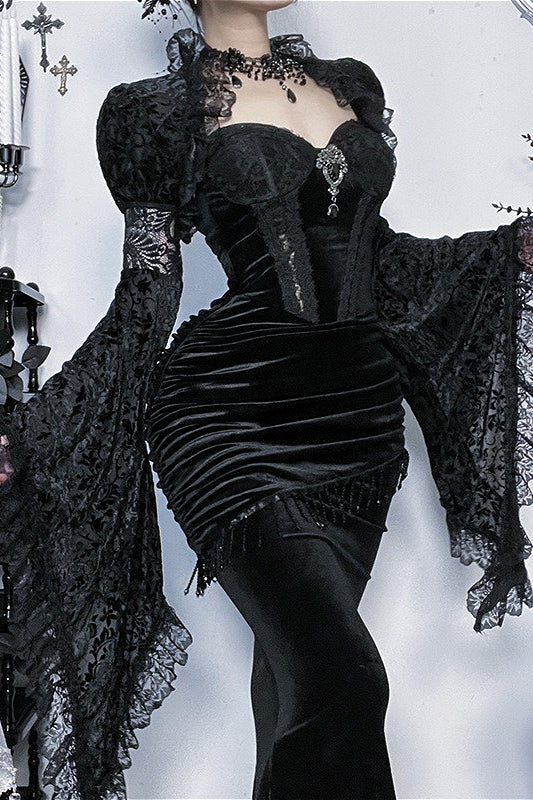 Lace Gothic Bodycon Maxi Dress Secondary image