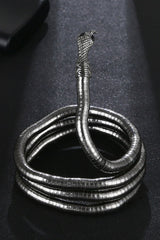 Niche Snake Bone Shape Choker Necklace