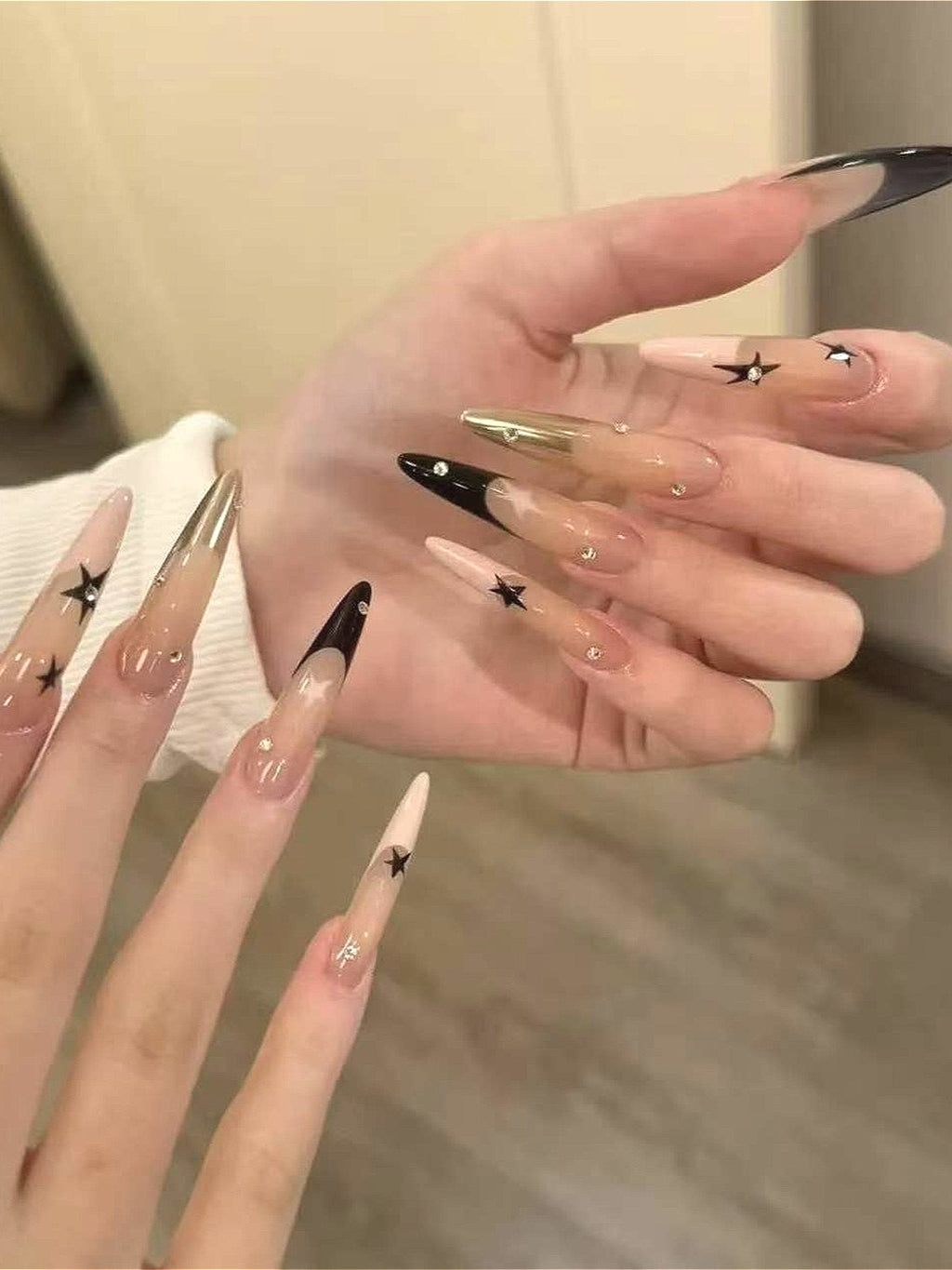 Y2K French Black Pink Star Press On Nails