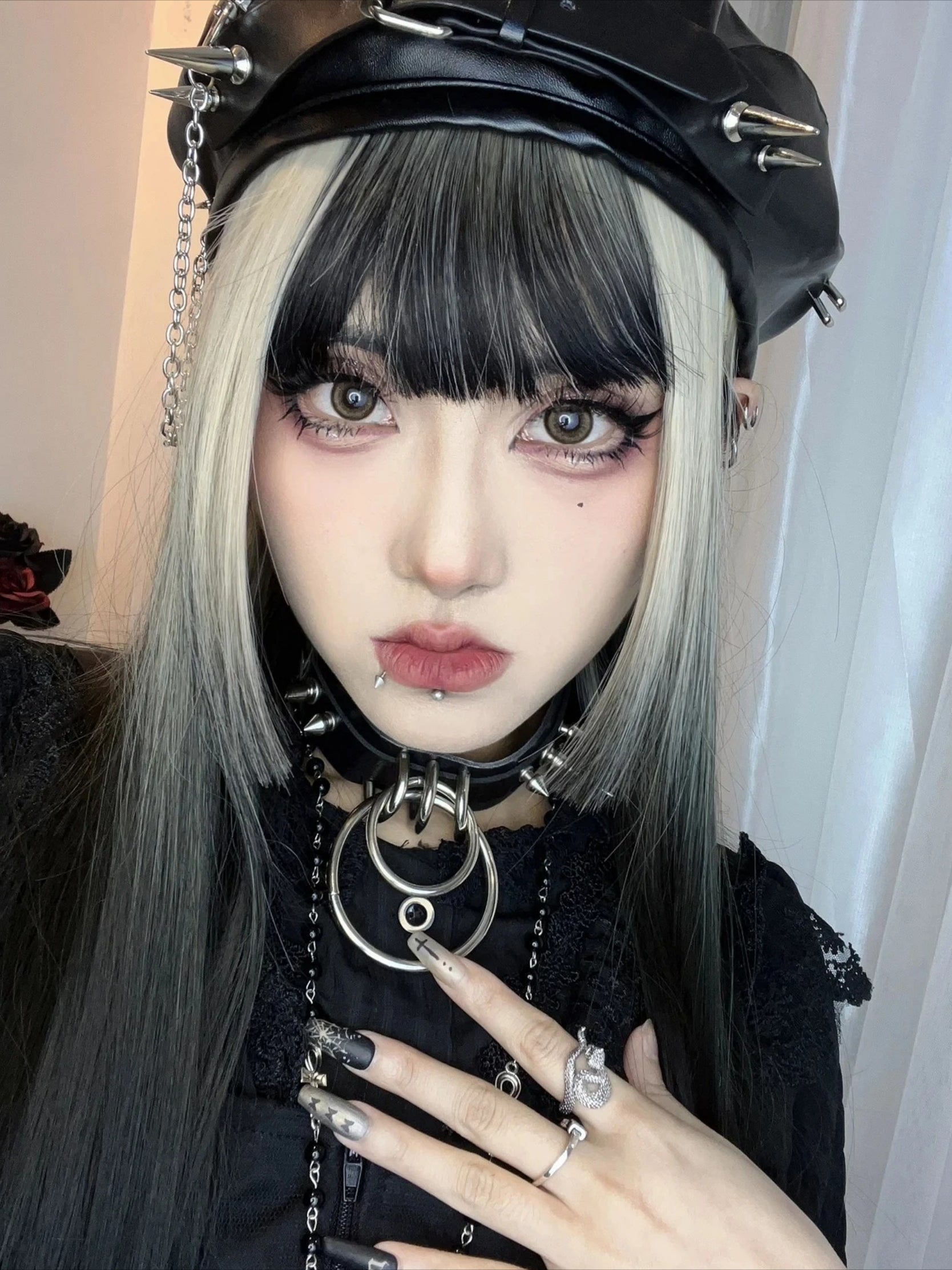 Harajuku Gothic Lolita Y2K Punk Leather Metallic Spike Decorative Hat Main image