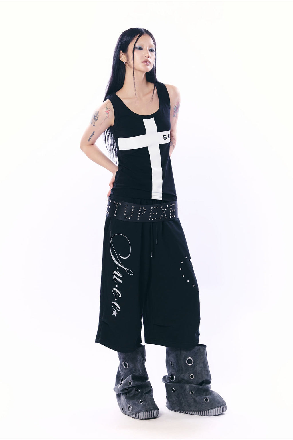 Heart Rhinestone Wide-Leg Cropped Pants