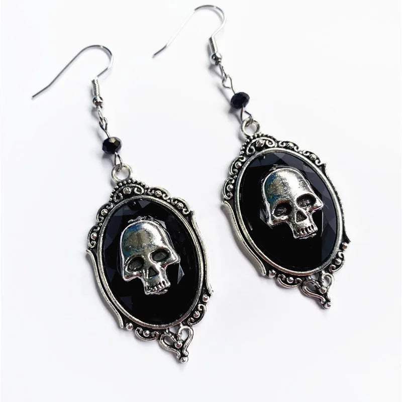 Vintage Dark Gothic Sword Dagger Punk Earring Secondary image