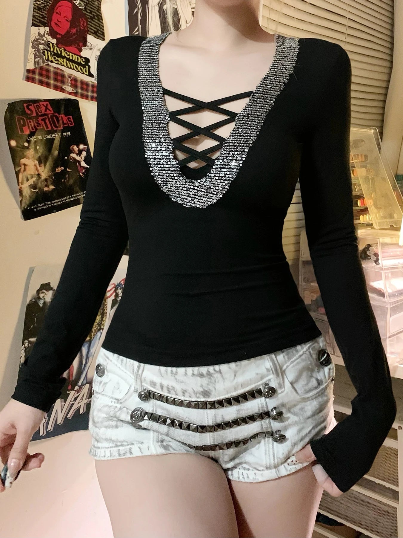 Sequin V-neck Knit Top Secondary image