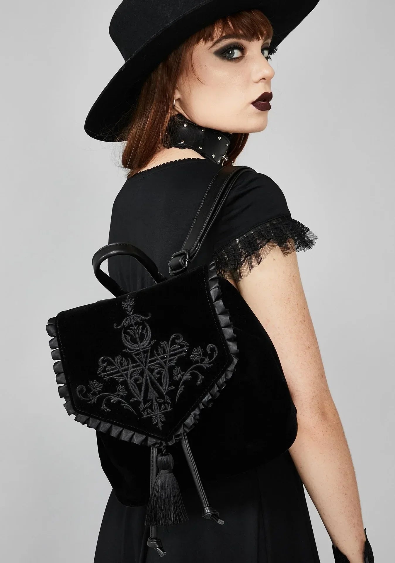Black Gothic Velvet Witch Harajuku Magic Embroidery Dark Punk Rock Shoulder Bag Halloween Main image