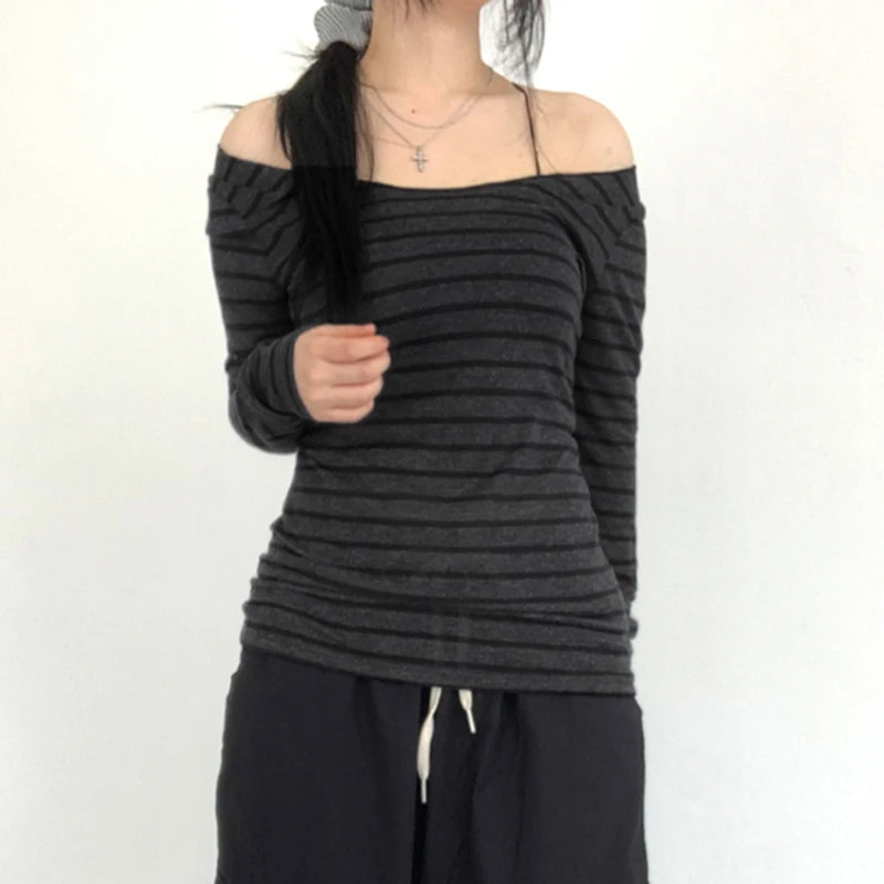 Striped O-neck Knit Top Main image