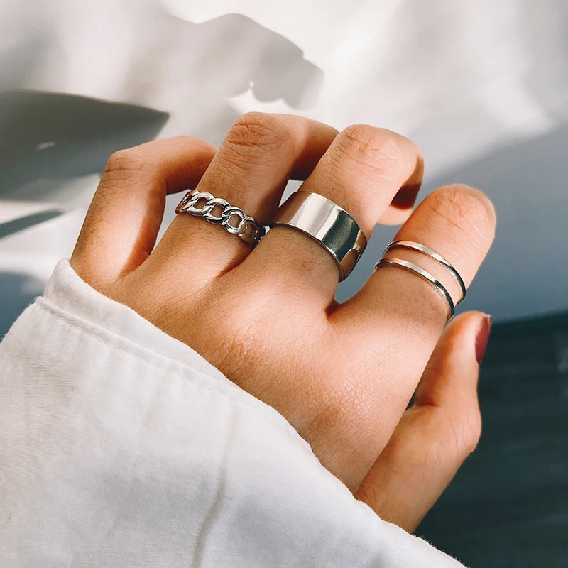 Punk Vintage Gothic Poker Ring