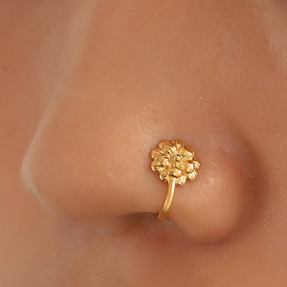Geometric Floral U-Shape Nose Studs Main image