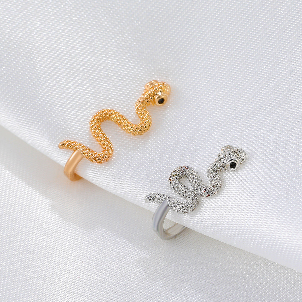 Snake U-Shape Clip-On Nose Studs Secondary image