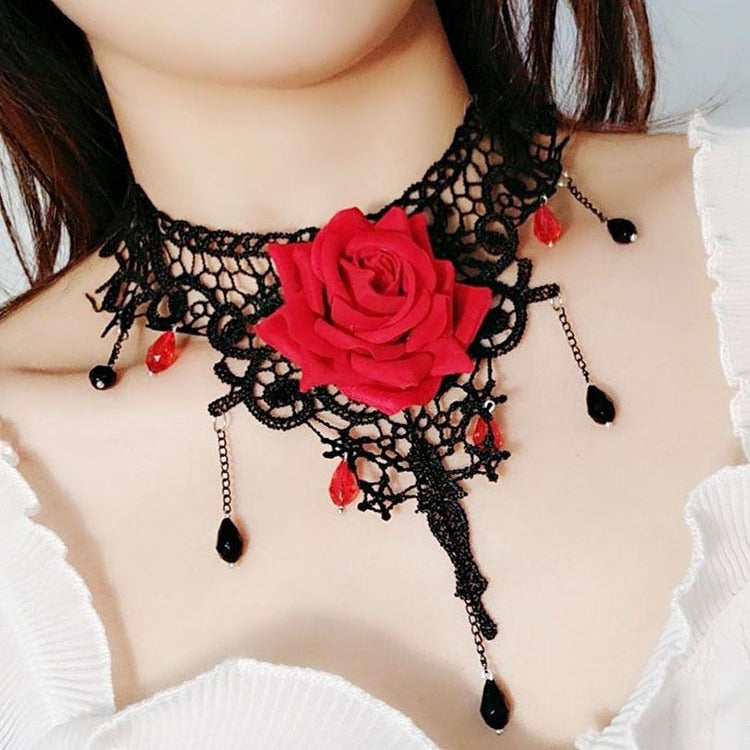 Gothic Vintage Rose Choker Pearl Necklace Secondary image
