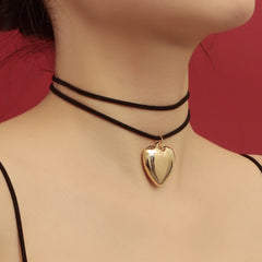 Adjustable Korean Velvet Choker With Big Heart Pendant Necklace Halloween