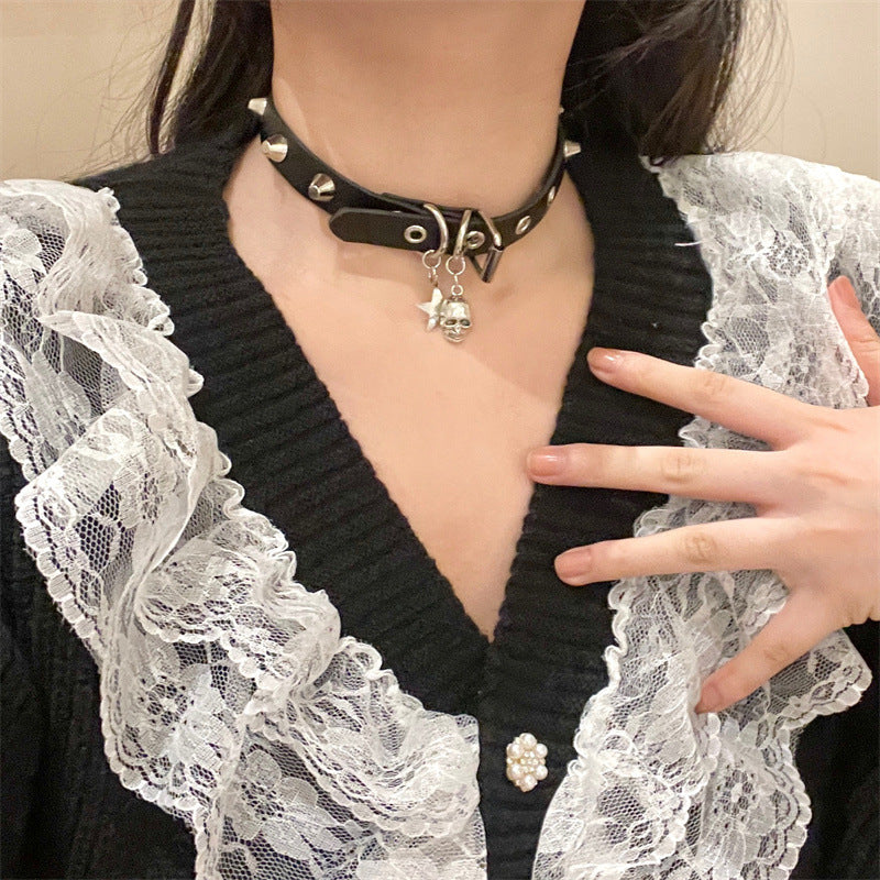 Punk Gothic Dark Skull Pendant Y2K Hot Girl Choker Necklace Secondary image