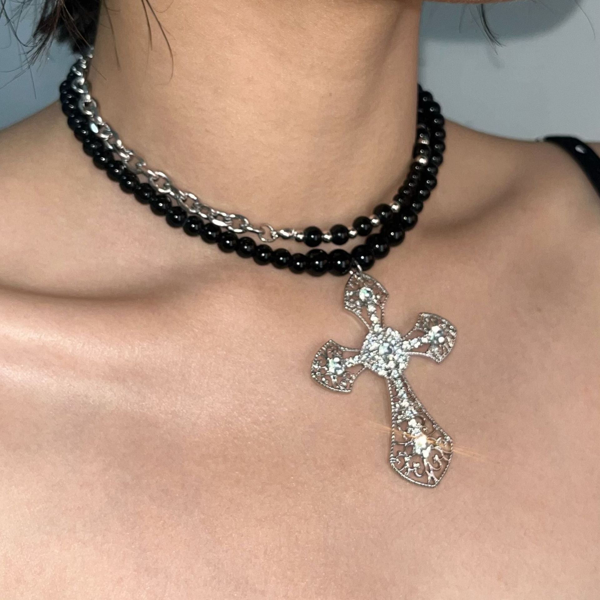 Original Sweet Cool Cross Layered Necklace Secondary image