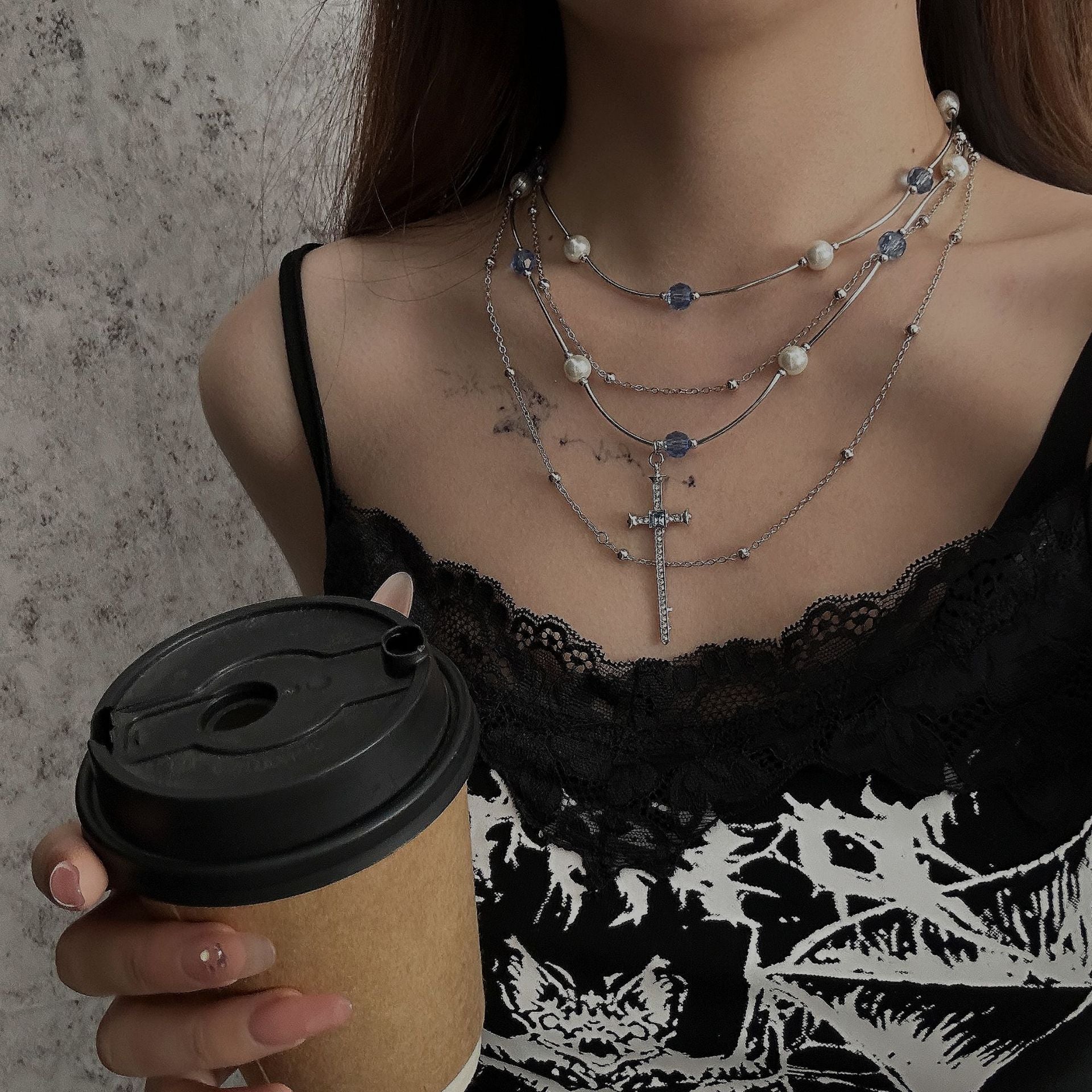 Sweet Cool Layered Cross Pearl Necklace Secondary image