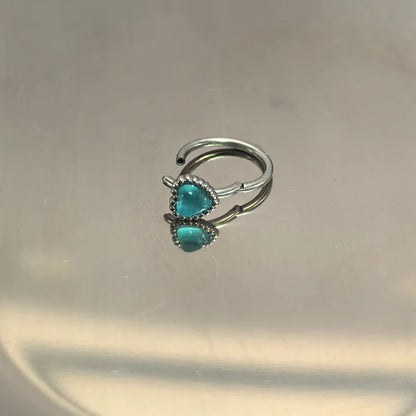 Heart Cat Eye Stone Titanium Steel Lip Stud