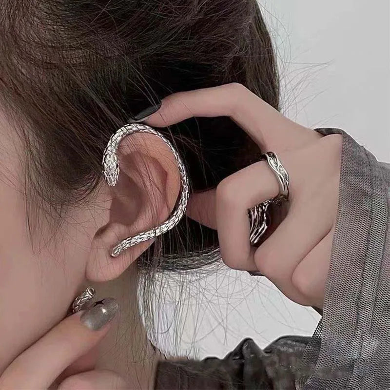 Punk Darts Chain Tassel Clip Stud Earring