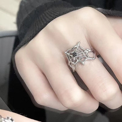 Electroplating Black Heart Gothic Spider Web Ring