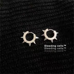 Vintage Black Dragon Claw Zinc Alloy Earring
