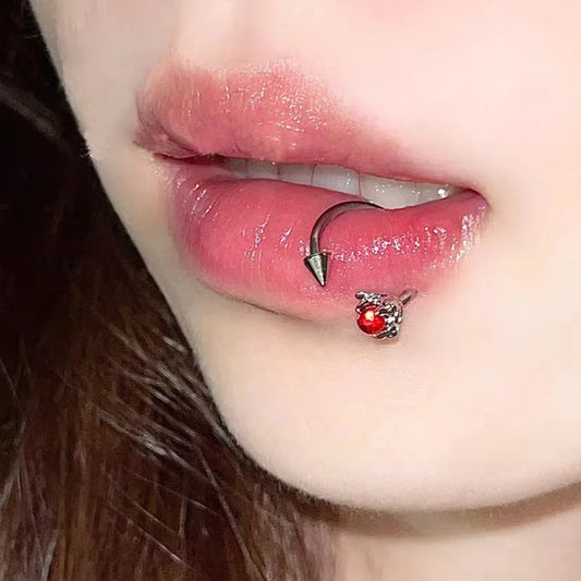 Dragon Claw Stone C-Bar Lip Stud