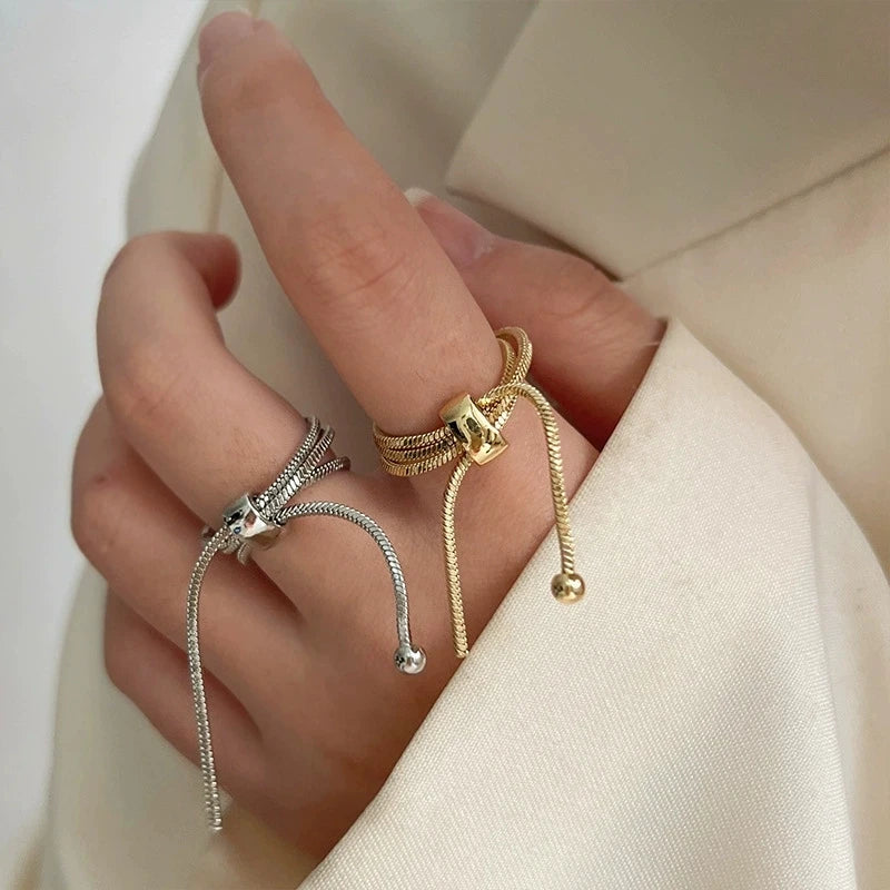 Snake Bone Gothic Ring Main image