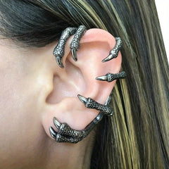 Vintage Black Dragon Claw Zinc Alloy Earring
